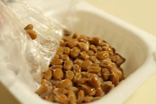 6f2a4ae4a3eaa0fa083e327bc6f26f3e_s