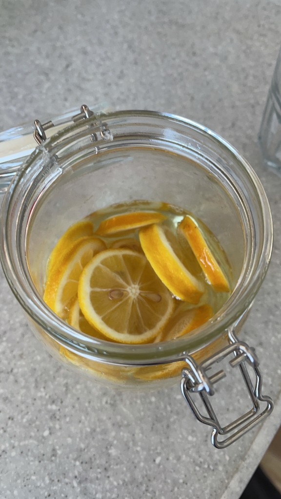 B8F8A0C5-FA58-48F2-BA90-C1E3FB1C68C0